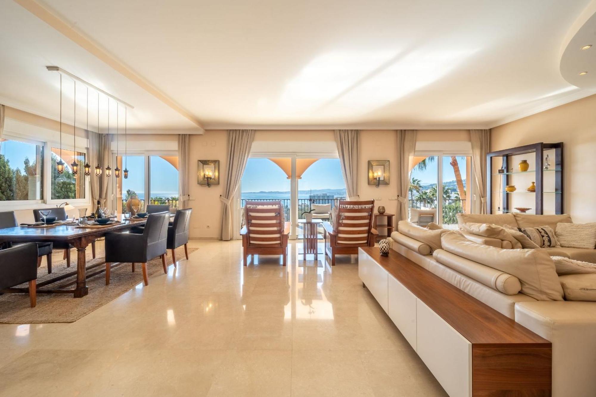 Beachside Villa With Panoramic Sea Views Benalmádena Εξωτερικό φωτογραφία