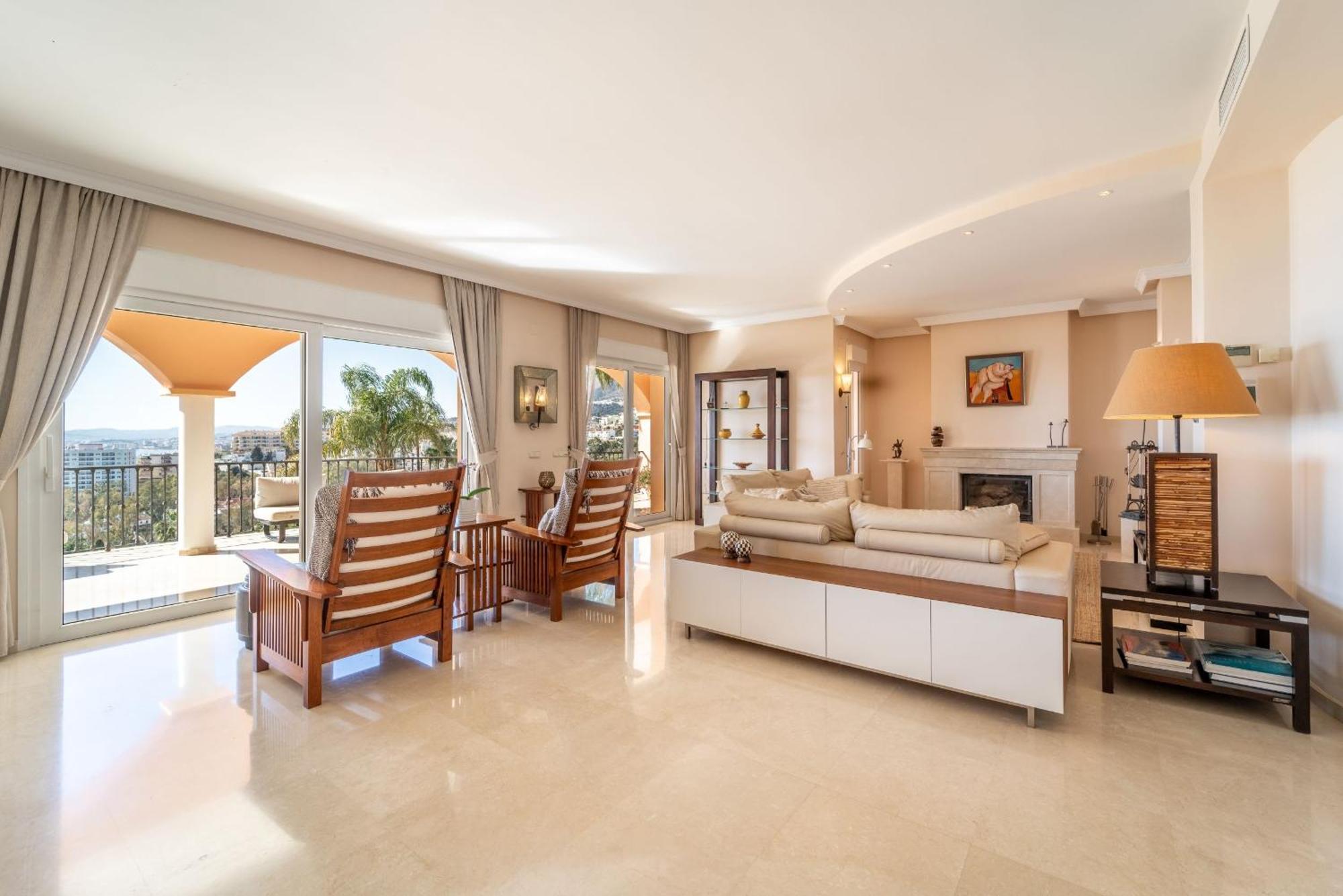 Beachside Villa With Panoramic Sea Views Benalmádena Εξωτερικό φωτογραφία
