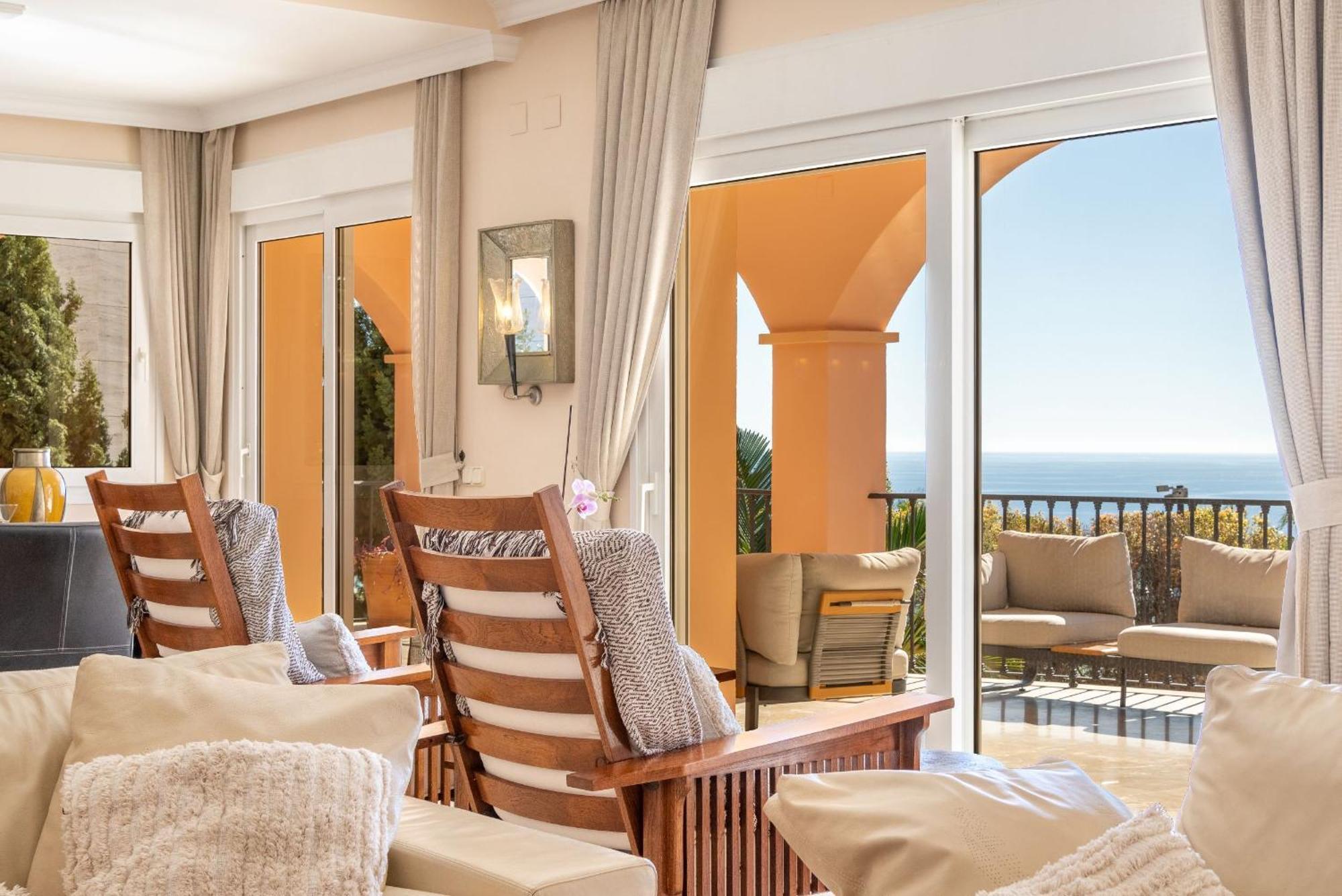 Beachside Villa With Panoramic Sea Views Benalmádena Εξωτερικό φωτογραφία