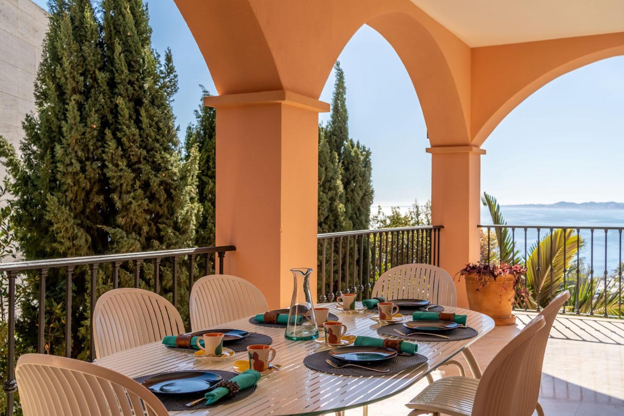 Beachside Villa With Panoramic Sea Views Benalmádena Εξωτερικό φωτογραφία