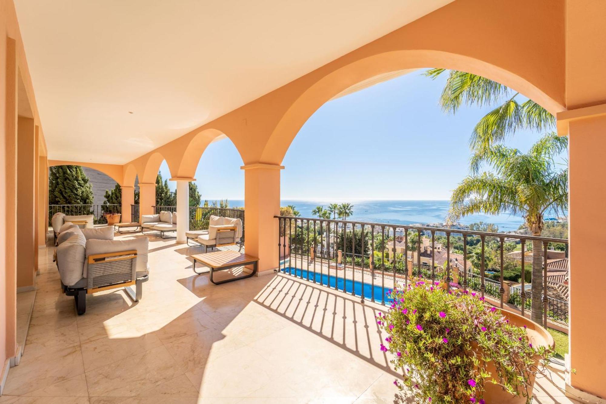 Beachside Villa With Panoramic Sea Views Benalmádena Εξωτερικό φωτογραφία