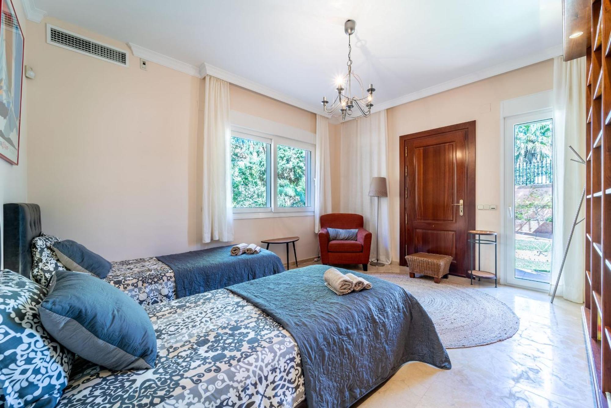 Beachside Villa With Panoramic Sea Views Benalmádena Εξωτερικό φωτογραφία