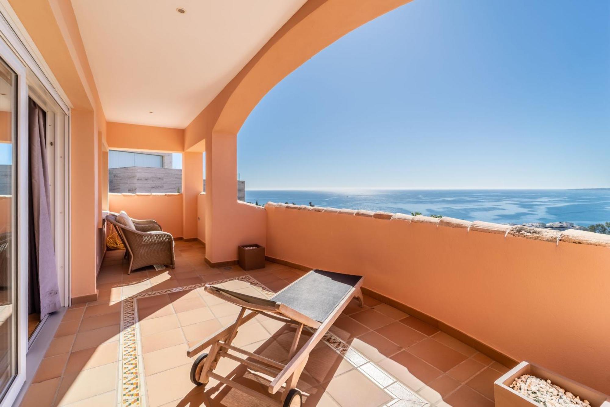 Beachside Villa With Panoramic Sea Views Benalmádena Εξωτερικό φωτογραφία